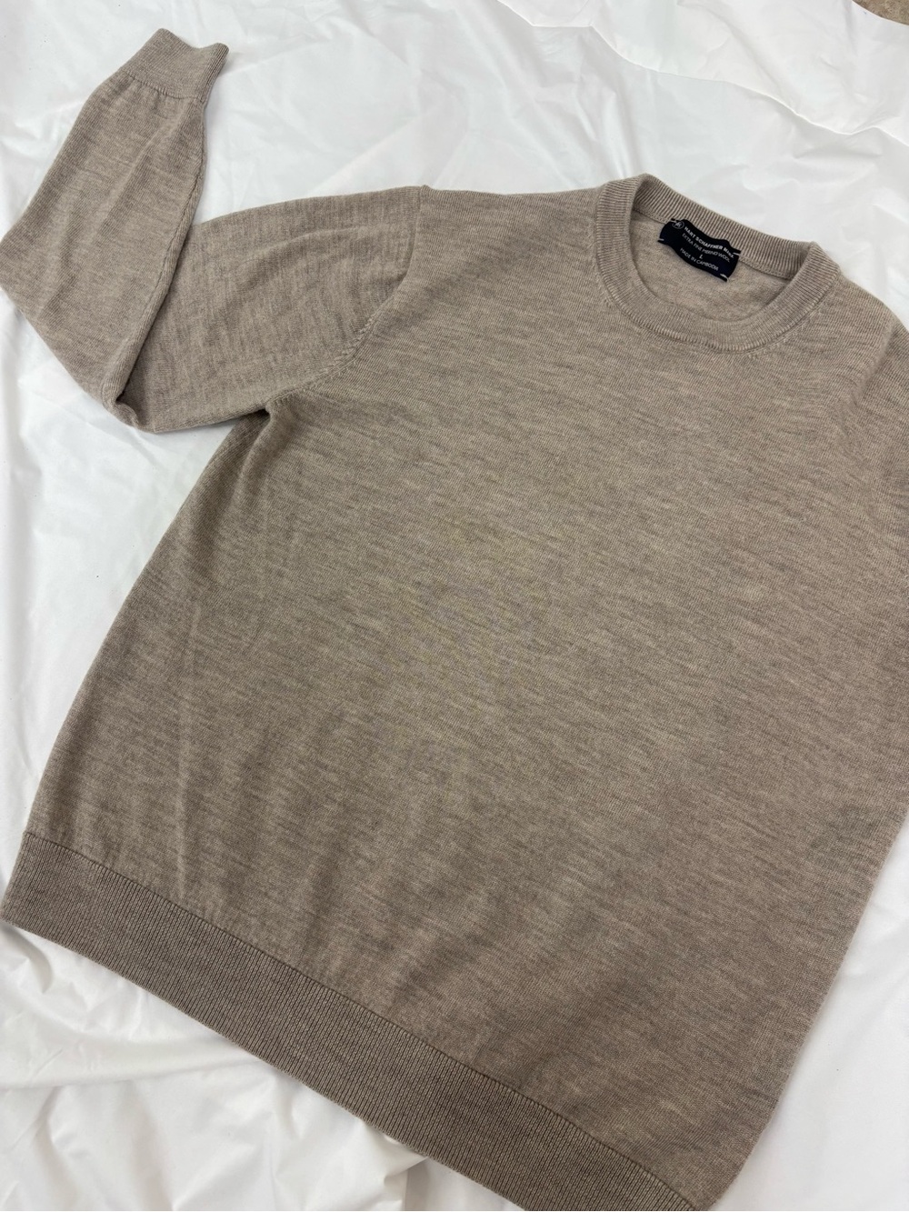 Hart Schaffner Marx Taupe Extra Fine Merino Wool Crewneck Sweater | Large